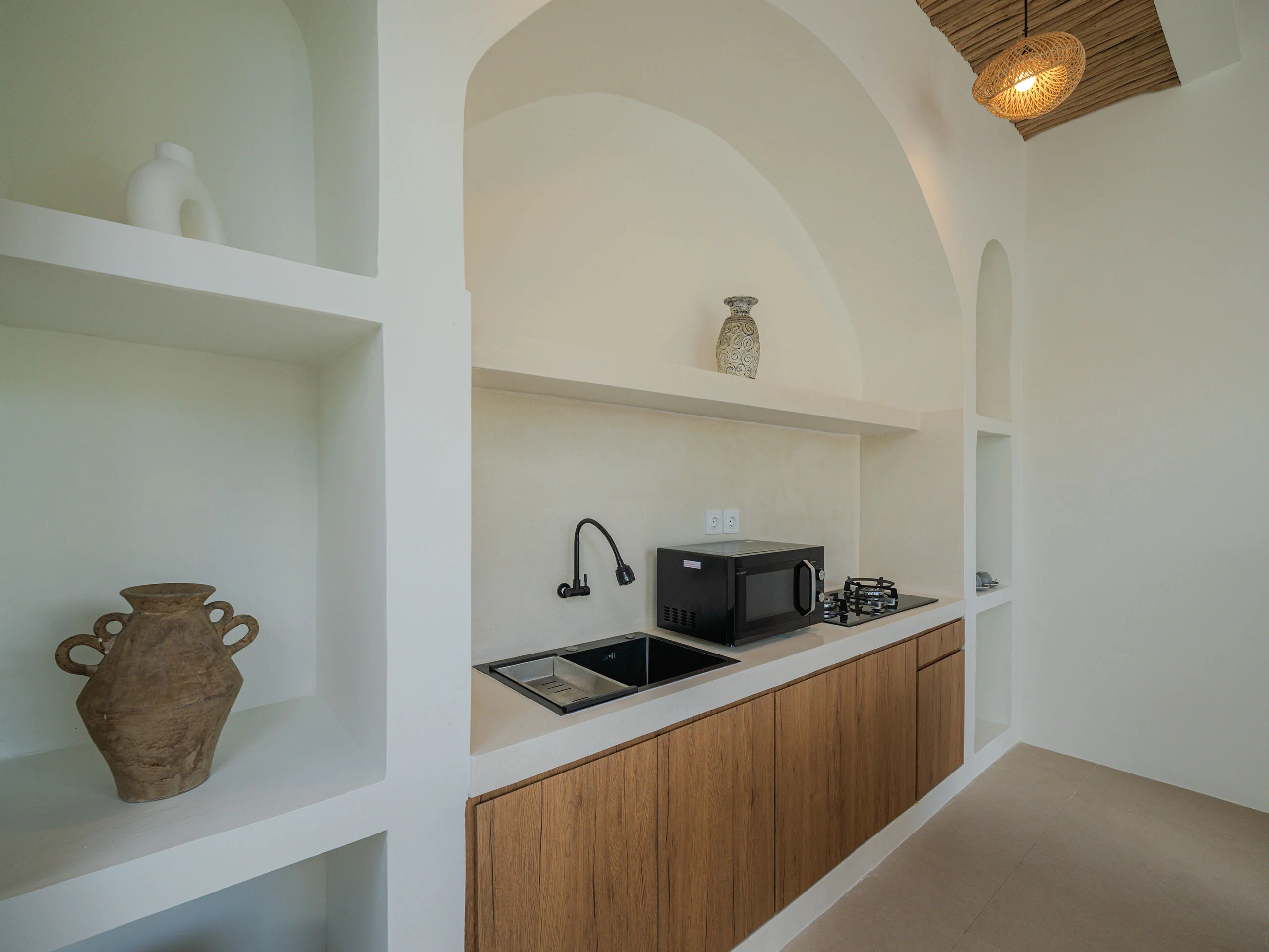 5-casamahesa-1bed-jungle-kitchen-23072026